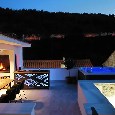 Planita Dalmacija * Novigrad (Dalmatia)