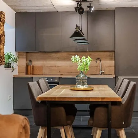 Planita Dalmacija * Novigrad (Dalmatia)