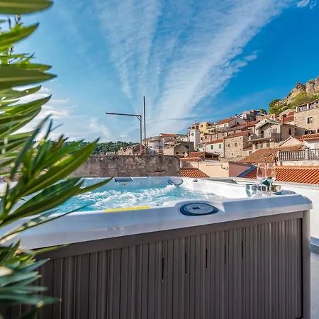 Planita Dalmacija Vila Novigrad (Dalmatia)