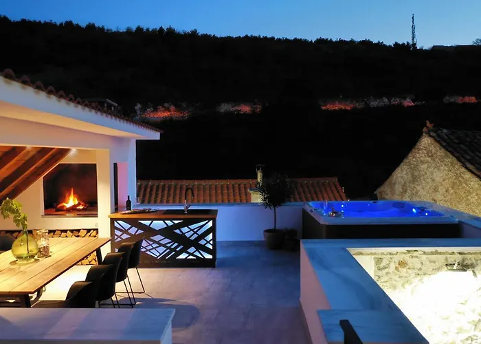 Planita Dalmacija * Новиград-Далмация